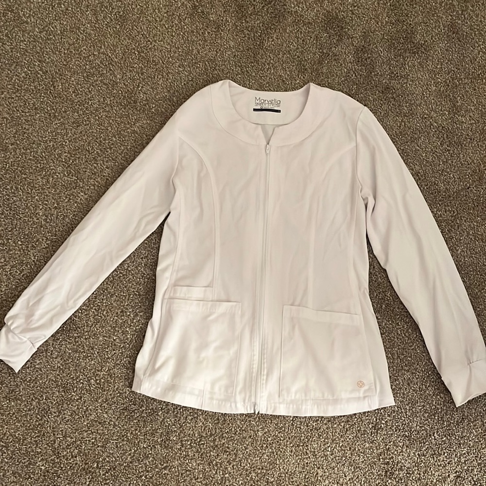 Scrubs - White scrub jacket